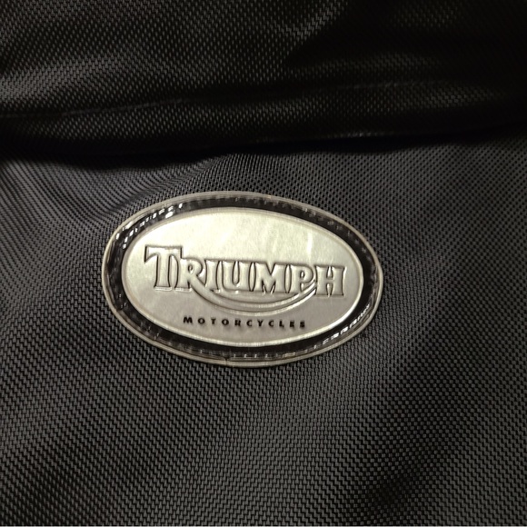 Triumph Motorcycle Vintage Triple T
Connections Checkered. Great used condition - Picture 11 of 16